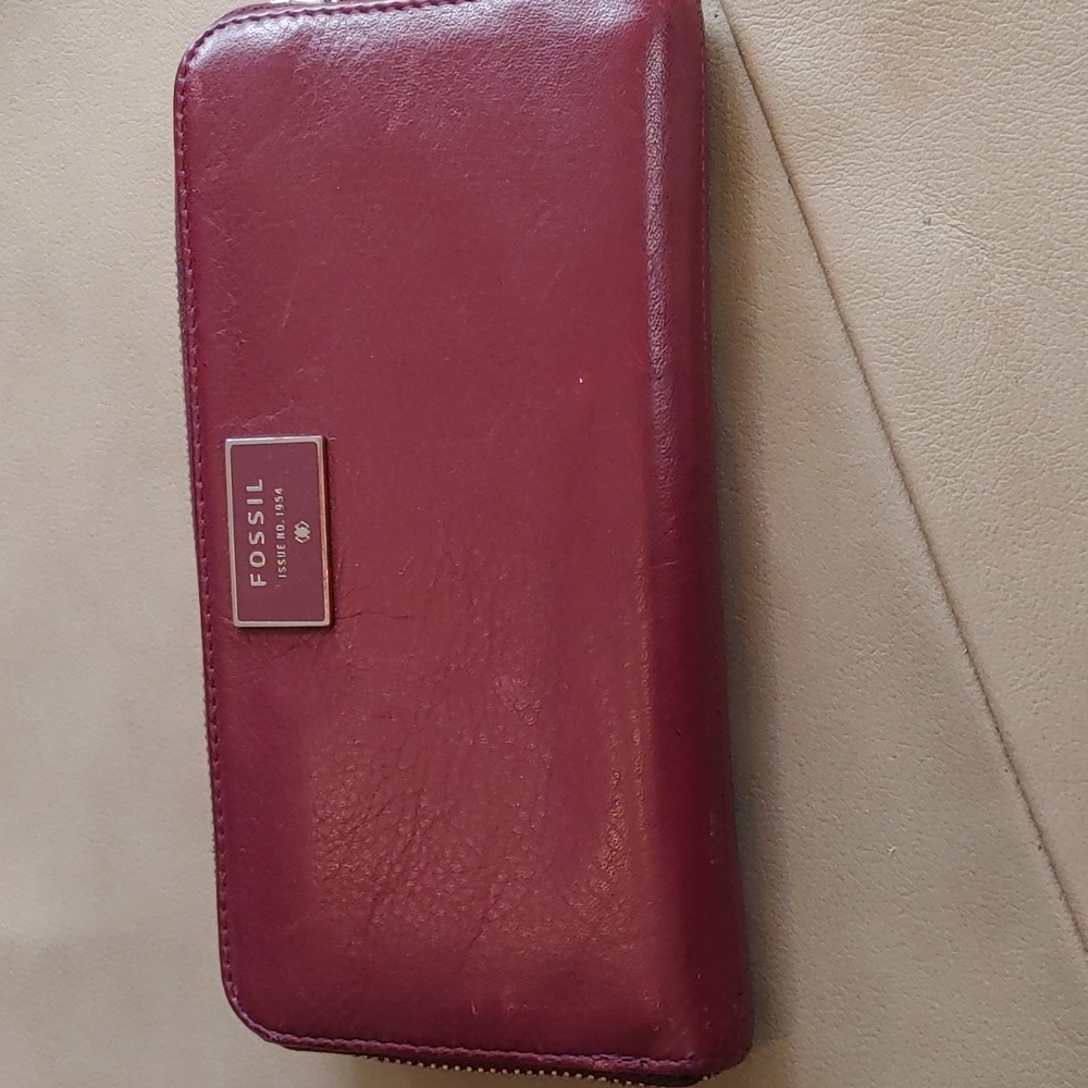 Fossil Wallet